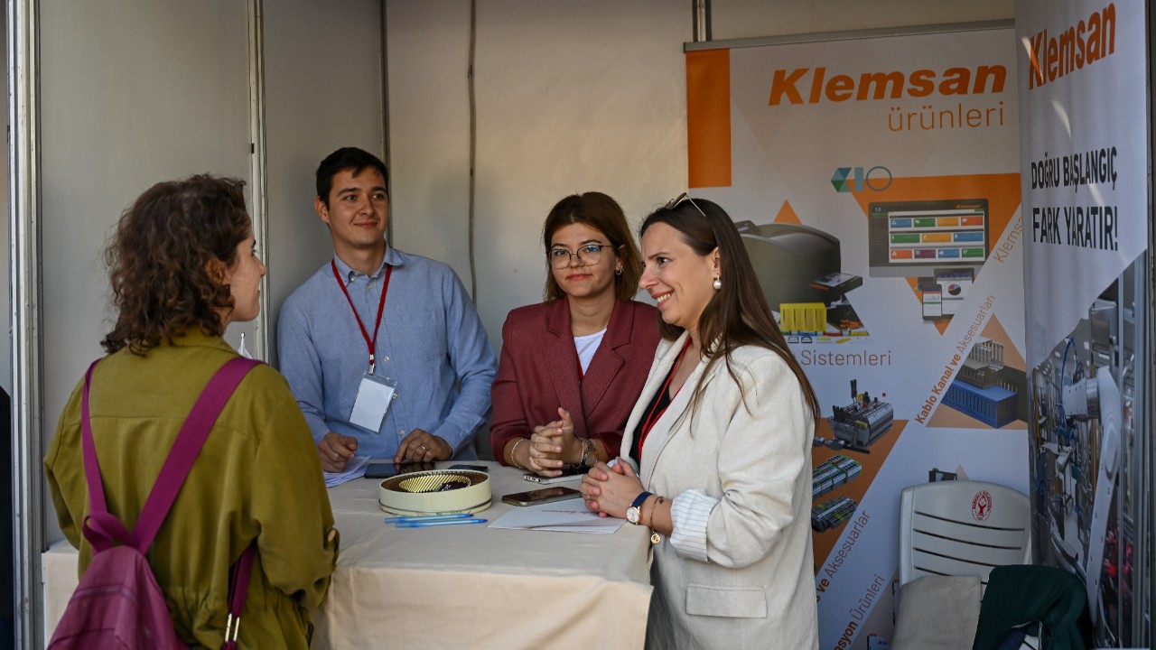 Bornova'da 3 bin iş fırsatı