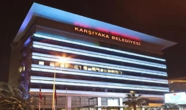 Karşıyaka Belediyesi'ni sarsan taciz iddiası!