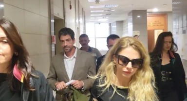 Ünlü çift resmen boşandı. 13 yıllık evlilik 10 dakikada bitti. Oyuncu Cemal Hünal ile eşi Lale Cangal anlaşmalı boşandı