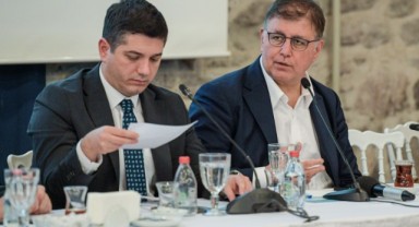 Başkan Tugay’dan İEKK toplantısında müjde
