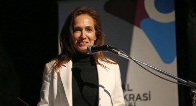 Başkan Ünsal, Kent Söyleşileri’ne konuk oldu: “Karşıyakalı olmak ayrıcalıktır”