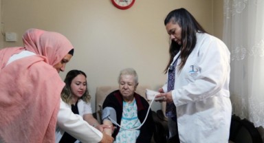 Bayraklı'da 7 ayda 13 bin 516 kişiye ücretsiz sağlık hizmeti