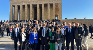 İYİ Parti Bayraklı İlçe Başkanı Ebubekir Çelik’ten Anıtkabir Ziyareti