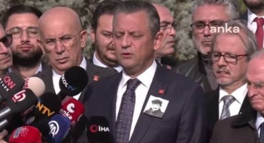 Özel'den kurultay çağrılarına net yanıt: Tartışmayı bitiriyorum...