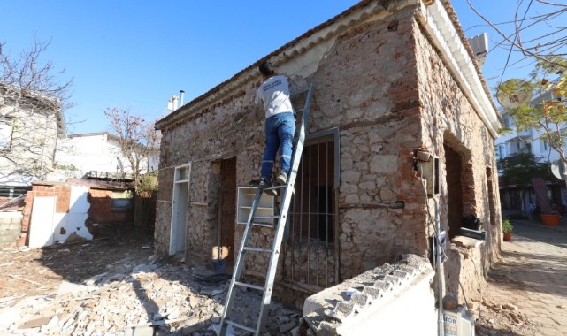 Avlu Güzbel Cafe Yola Çıkıyor