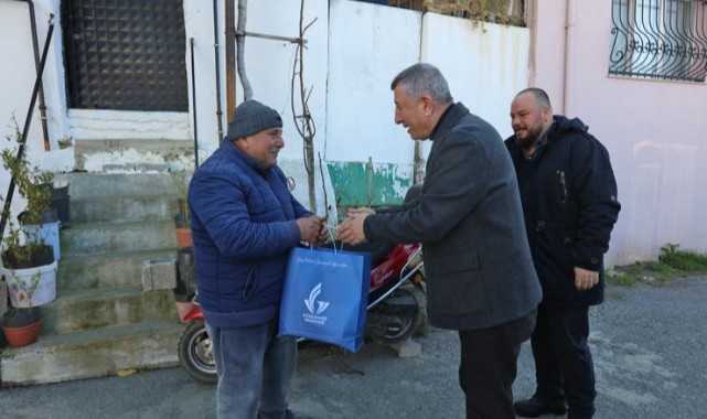 Başkan Günay’dan ‘Pastalı’ Yeni Yıl Sürprizi