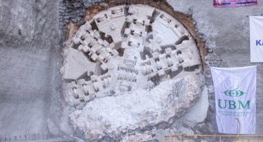 Buca Metrosu’nda “dev mesai”