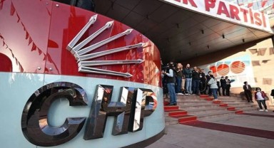 CHP MYK 'asgari ücret' gündemiyle olağanüstü toplandı