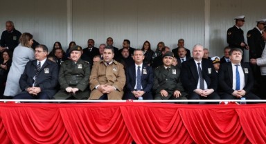 “Cumhuriyet vazgeçilmezimiz, bayrağımız emanetimizdir”
