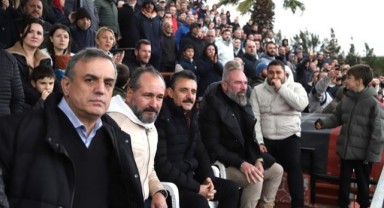 Dikili Belediyespor şampiyonluğunu ilan etti