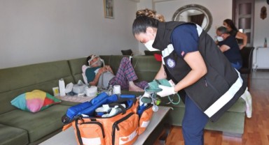 Eşrefpaşa Hastanesi şifa dağıtıyor