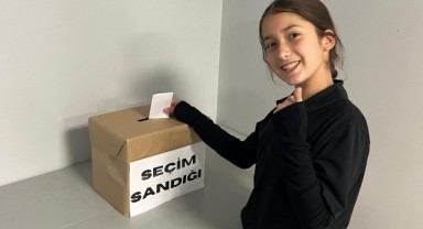 İzmir Çocuk Meclisi’nde seçim heyecanı