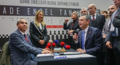 Özgür Özel'den 'belediyeler' açıklaması: 'Şimdi çıkıp o arkadaşlara teşekkür telefonu açacağım'