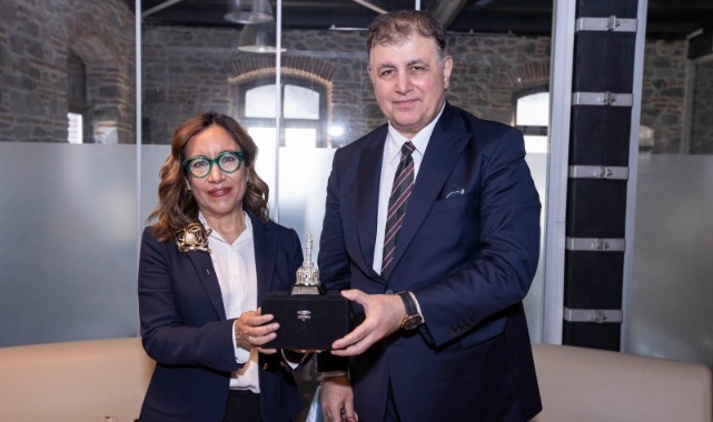 Roman gençler, Meslek Fabrikası’ndan mezun oldu