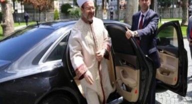 Ali Erbaş'tan vatandaşa: Ekmek yiyin doyurucudur