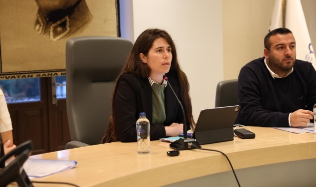 Başkan Denizli: “Ortak akılla Çeşme’ye dair fikirleri ortaya koymak için çalışıyoruz”