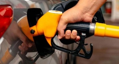 Benzine zam geliyor! İşte akaryakıtta güncel fiyatlar...