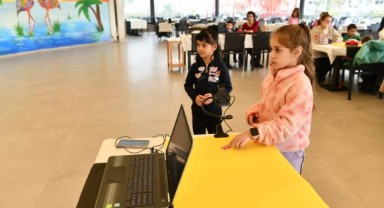 Çiğli Belediyesi'nden Tatil Döneminde Yaratıcı Atölyeler