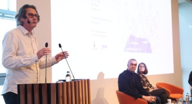 “Nasıl bir İzmir” serisi “Tasarım Kenti ve Kentin Tasarımı” paneli ile devam etti