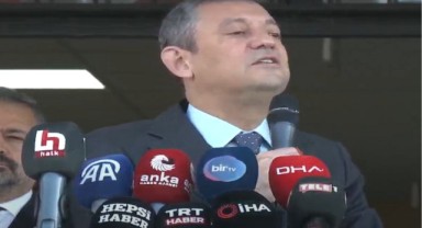 Özel açılış töreninde gençlere seslendi: ‘Valizleri zihninizde toplamayın’