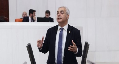 Partisinden istifa etmişti... Uzun CHP yolunda!