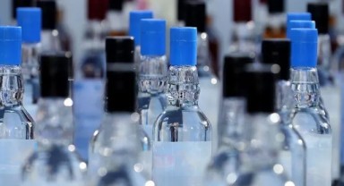 Sahte alkol yüzünden hayatını kaybetti