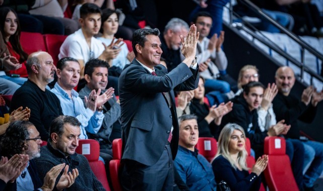 Zeyrek, “Manisa’mızın adını tüm dünyaya duyurmak için çalışıyoruz!”