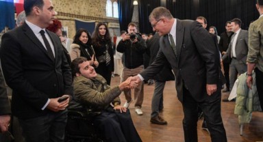 Başkan Tugay Gençlik Eylem Çalıştayı’nın açılışında konuştu