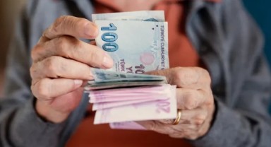 Bayram İkramiyesine Zam Göründü! Bakan Işıkhan'dan İlk Sinyal