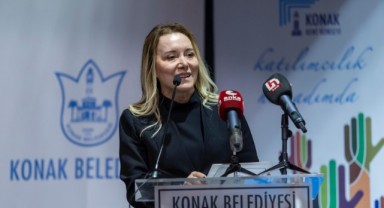 Gazetecilerin sorunları Konak’ta konuşuldu