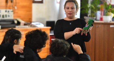 Geleceğin girişimcileri, fikirlerinin temellerini FabrikaLab İzmir’de attı