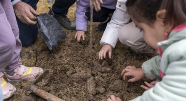 Karşıyakalı minikler çevre bilinciyle yetişiyor
