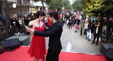 Konak’ta Love Fest rüzgarı esti