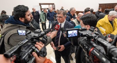 Tugay: İzmir’de riskli yapıların tespiti ve yenilenmesi için üzerimize düşeni yapacağız