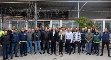 Başkan Mutlu belediye çalışanlarıyla bayramlaştı