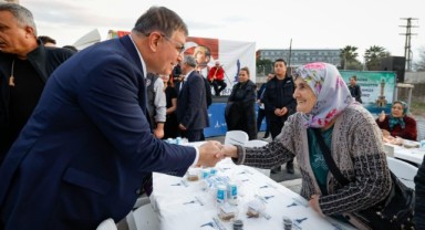 Başkan Tugay: Bu sofralarda geleceğe dair umutlanıyoruz