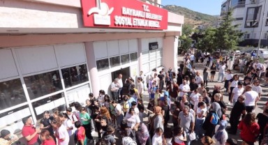 Bayraklı Belediyesi Sosyal Etkinlik Merkezi’nden kurum kabul sınavı
