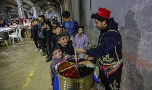 Bayraklı’da Ramazan bereketi