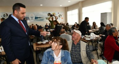Çiğli Belediyesi'nden Mahallelerde İftar Sofraları
