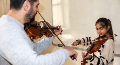 Geleceğin sanatçıları Konak'ta yetişiyor