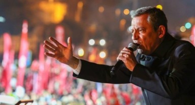 Özgür Özel'den AKP'ye 'şarkılı' gönderme