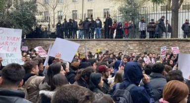 Protestoların Ardından Birçok İlde Ev Baskınları: Çok Sayıda Kişi Gözaltına Alındı