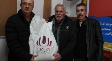 Urla’da tarıma can suyu: Çiftçiye nohut tohumu desteği