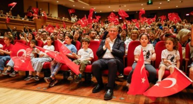 AASSM’den çocuk şarkıları yükseldi