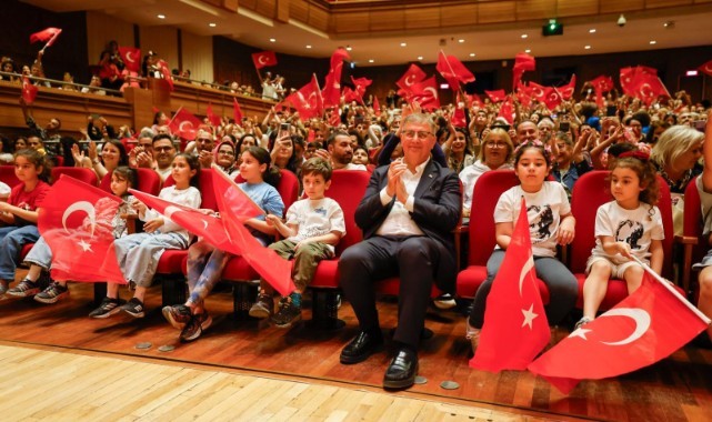 AASSM’den çocuk şarkıları yükseldi