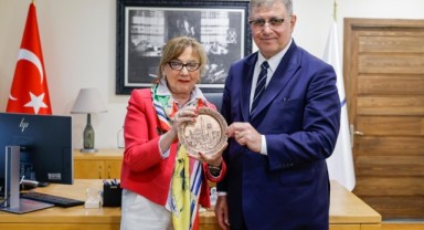 Başkan Tugay: 1 buçuk milyon ziyaretçi bekliyorum