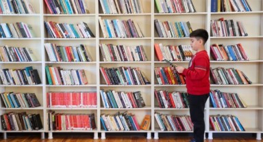 Buca’nın küçük kitap kurdu