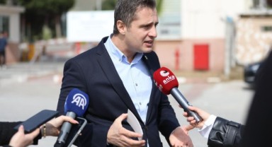 CHP Parti Sözcüsü Yücel, İzmir’de Tutuklu Bulunan Öğrencilerle Görüştü