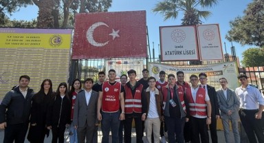 Halkçı Liseliler’den Öğretmenlere Destek: “Bu Düzen Öğretmeni Susturmak, Öğrenciyi Düşündürmemek İstiyor”