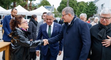 Marble İzmir’in 30’uncu yılına özel anıt Kültürpark’ta açıldı